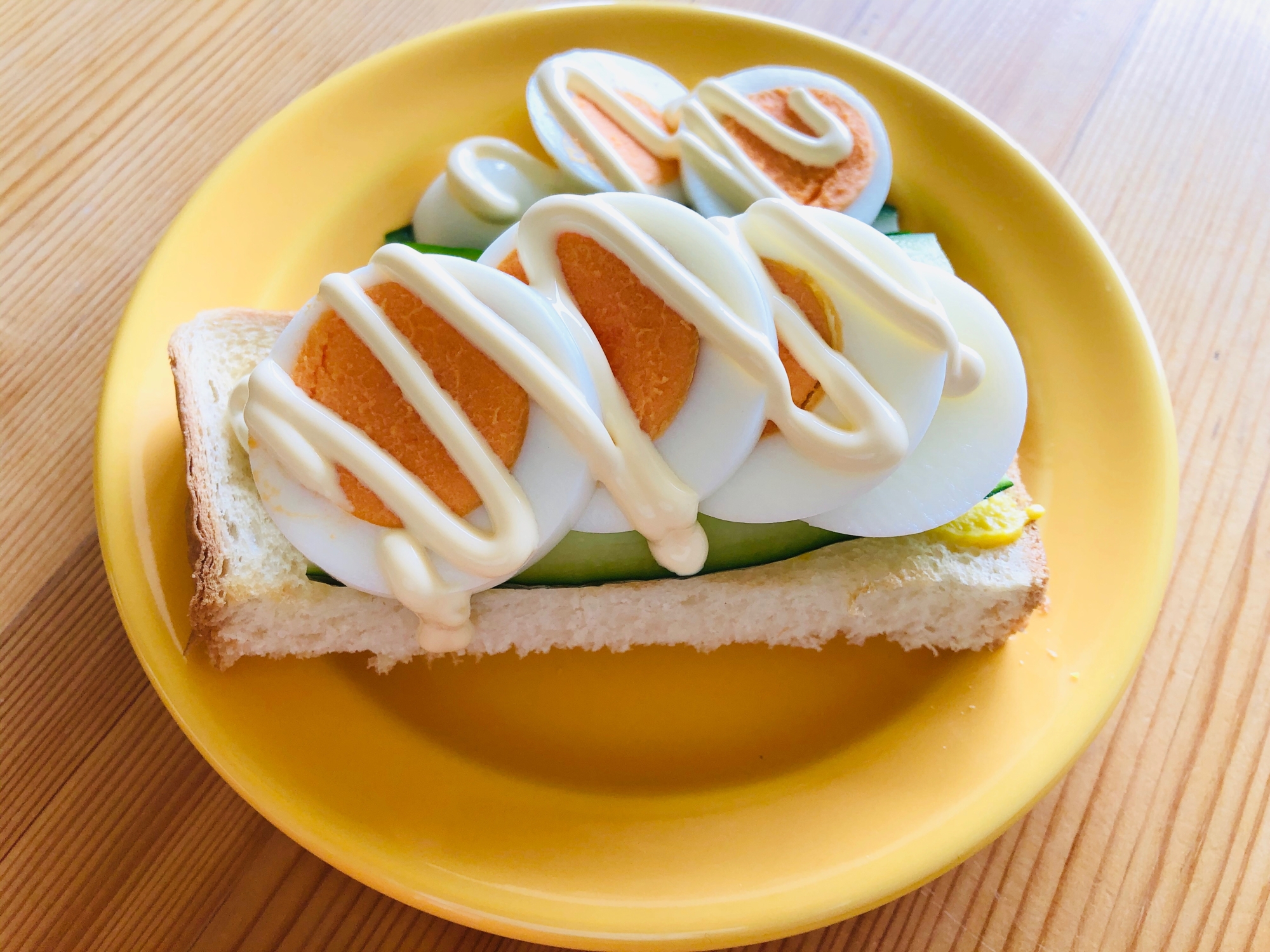 朝ごはんに☆ゆで卵のオープンサンド