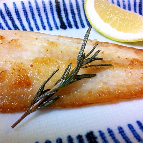 舌平目のカリカリムニエル レシピ 作り方 By Bebe2936 楽天レシピ 舌平目のカリカリムニエル レシピ 作り方 By Bebe2936 楽天レシピ