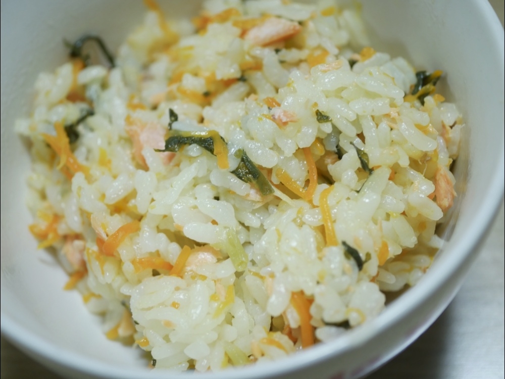 鮭と野菜の炊き込みご飯