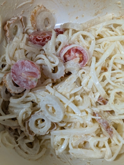 ミニトマト入り大根サラダ