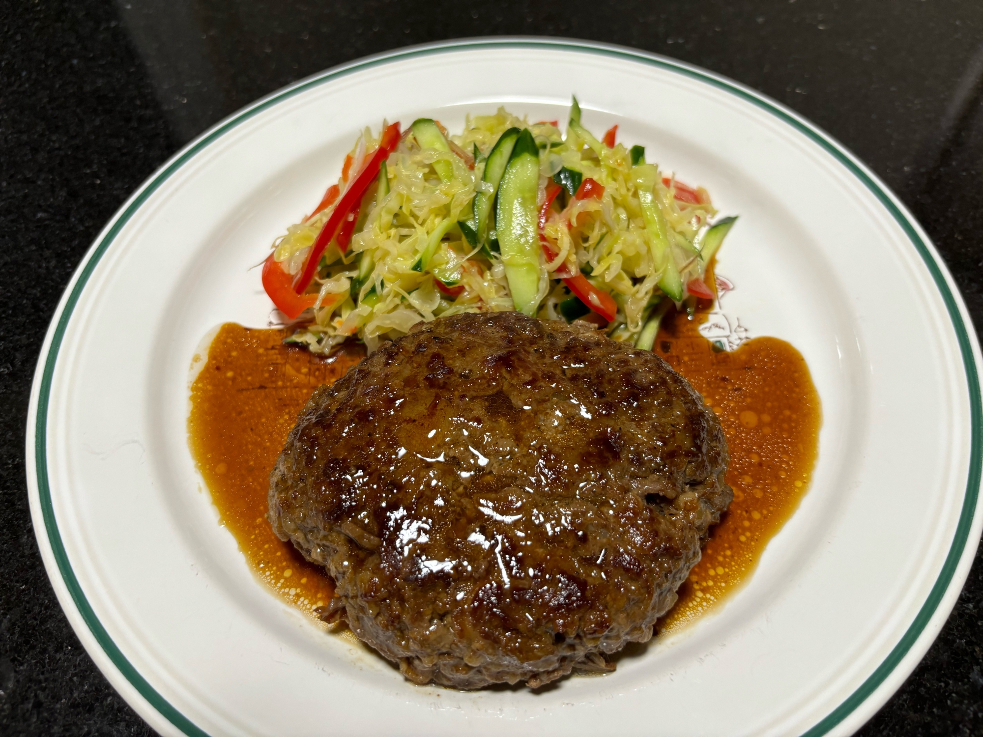 切り落とし黒毛和牛で！味も量も満足なお家ご飯