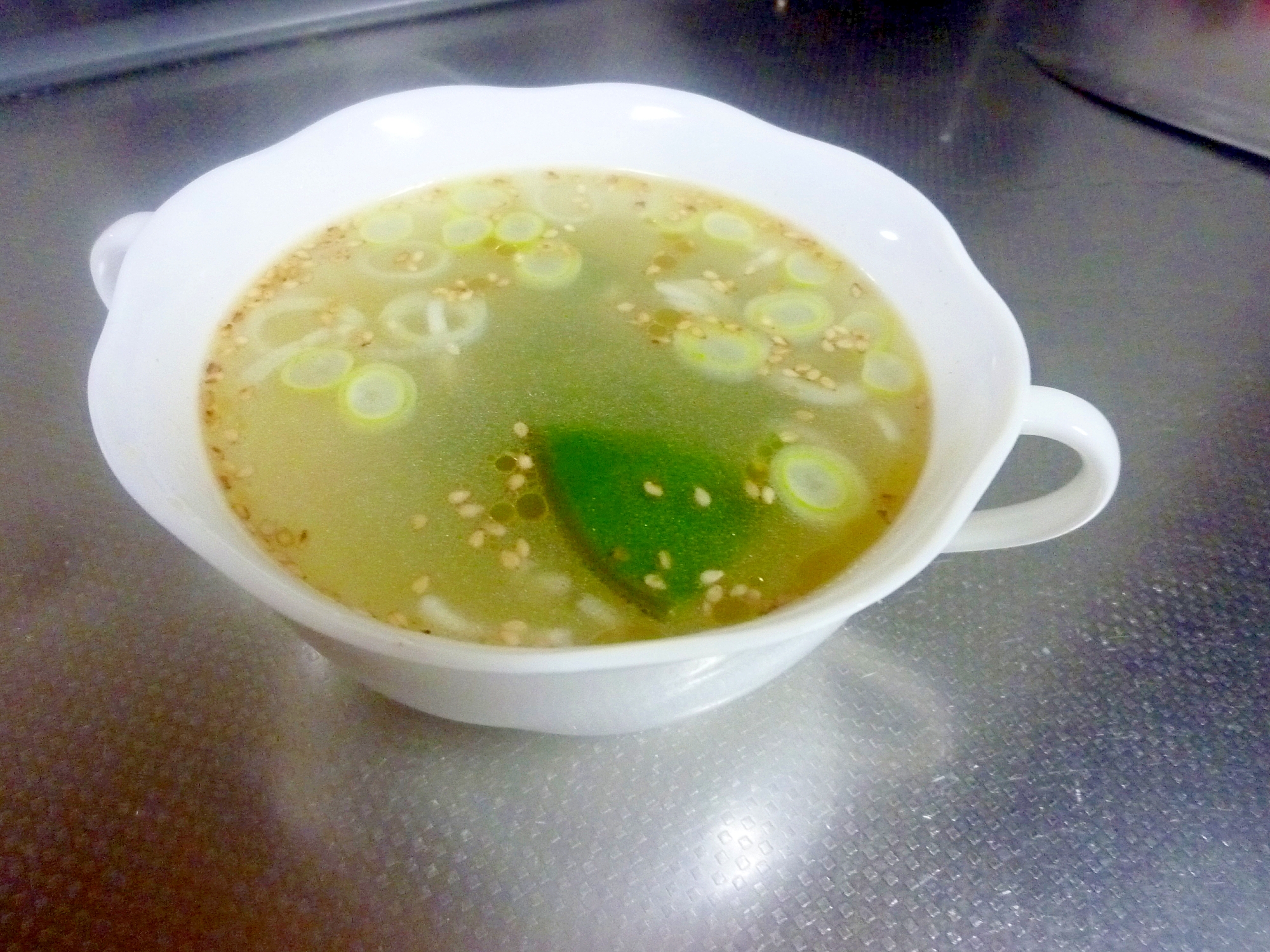 簡単めかぶの中華スープ