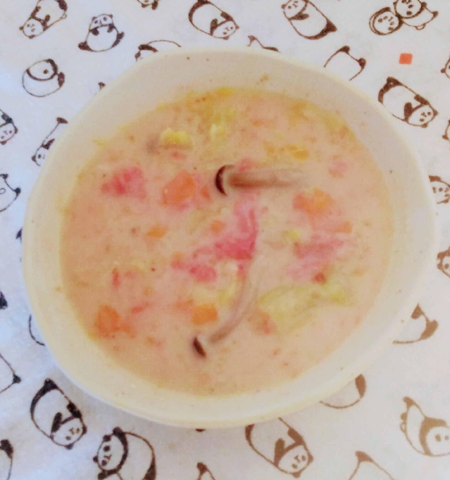 キャベツのトマト豆乳スープ