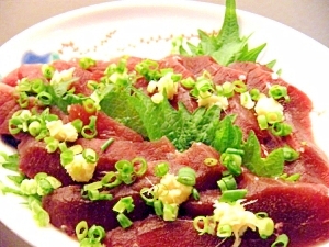 クジラの刺身 にんにく生姜醤油で レシピ 作り方 By 寝虎太郎 楽天レシピ クジラの刺身 にんにく生姜醤油で レシピ 作り方 By 寝虎太郎 楽天レシピ