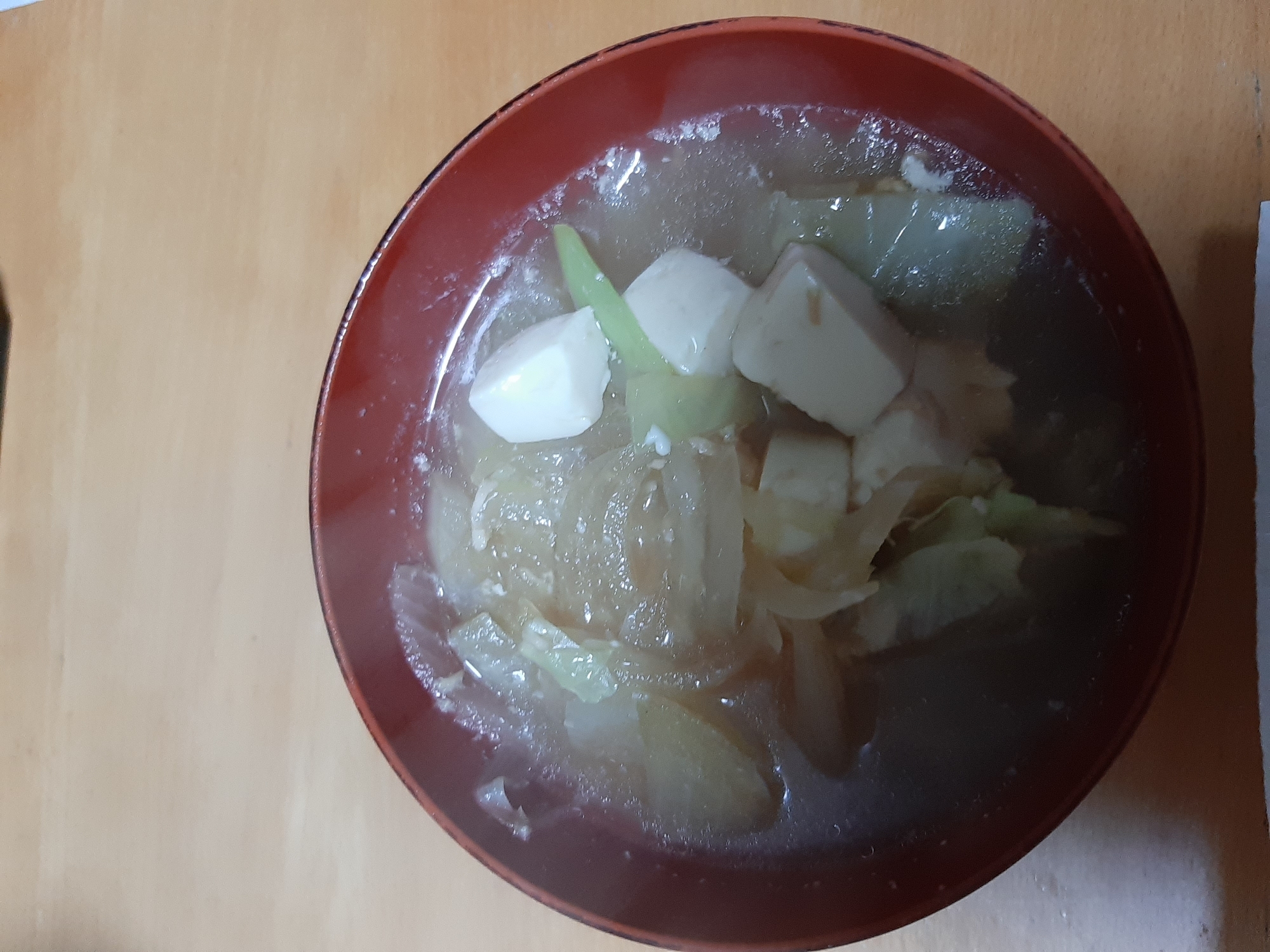 キャベツ　玉ねぎ　豆腐　ツナ缶　野菜スープ