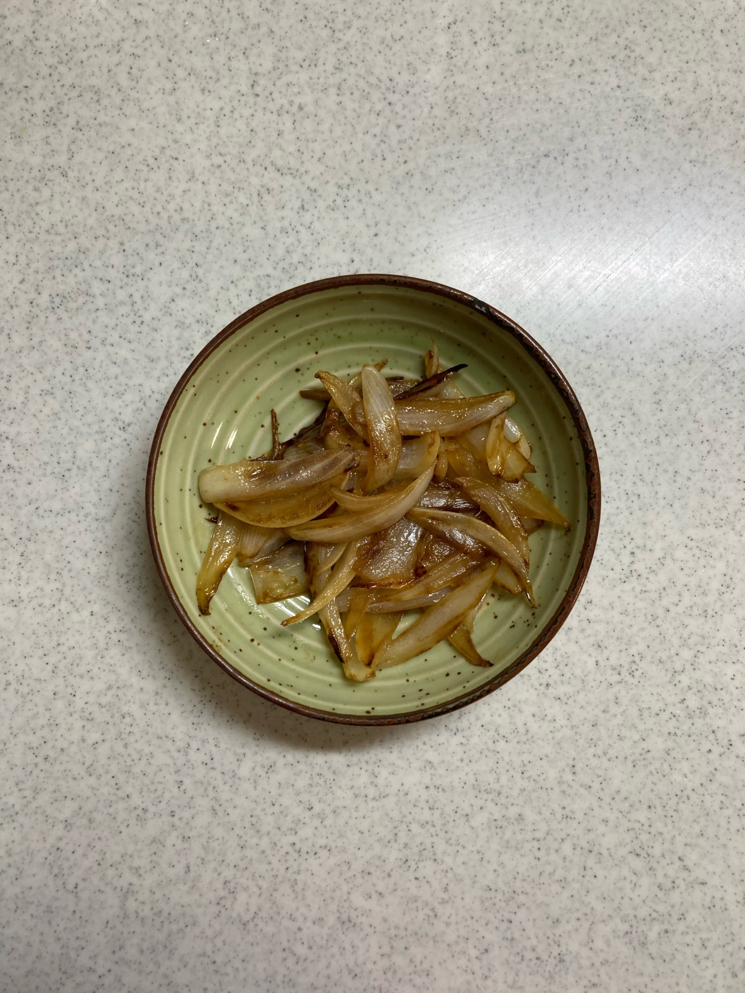 新玉ねぎのだし醤油炒め