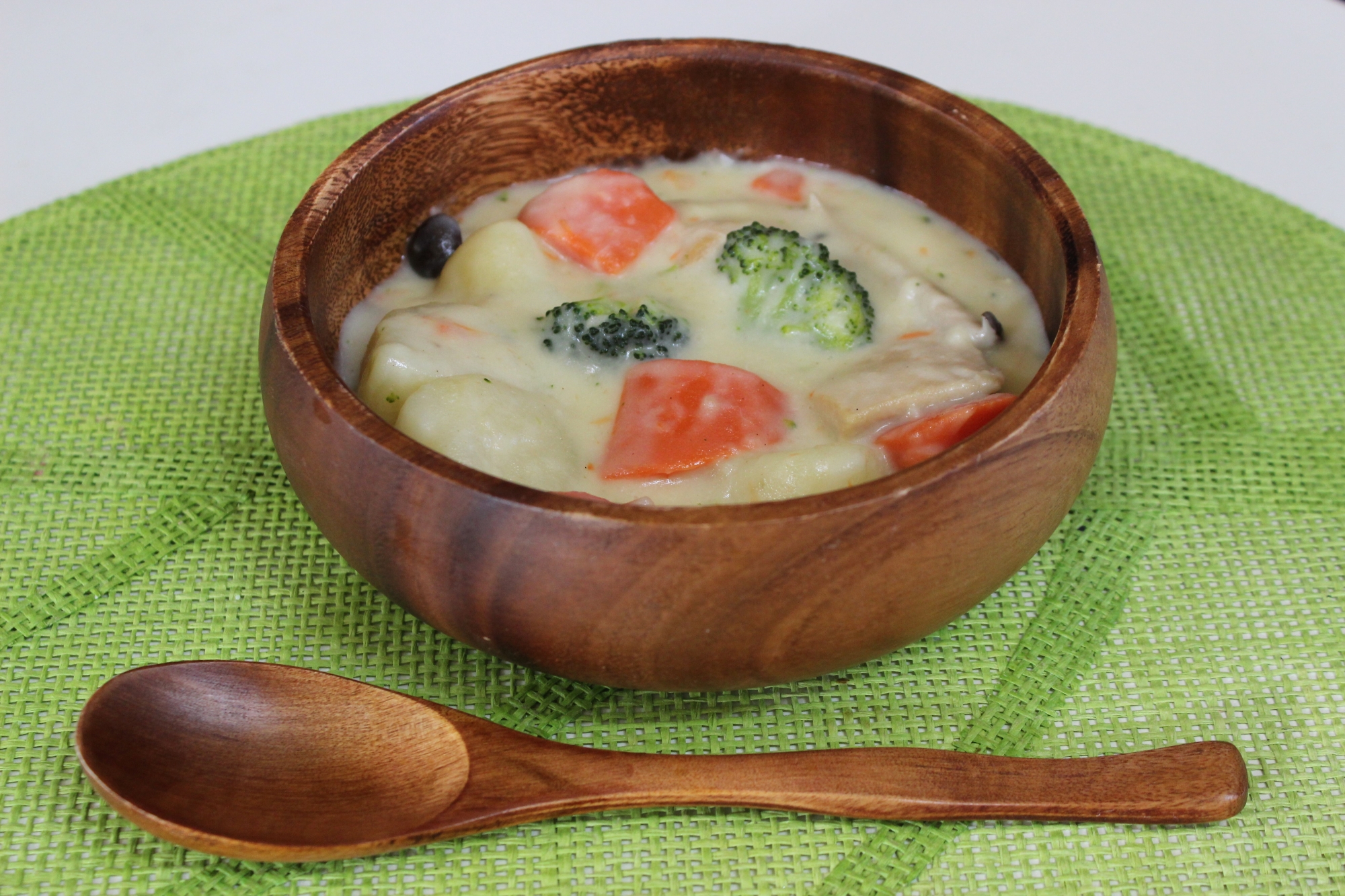 ルーいらず!簡単あったかクリームシチュー