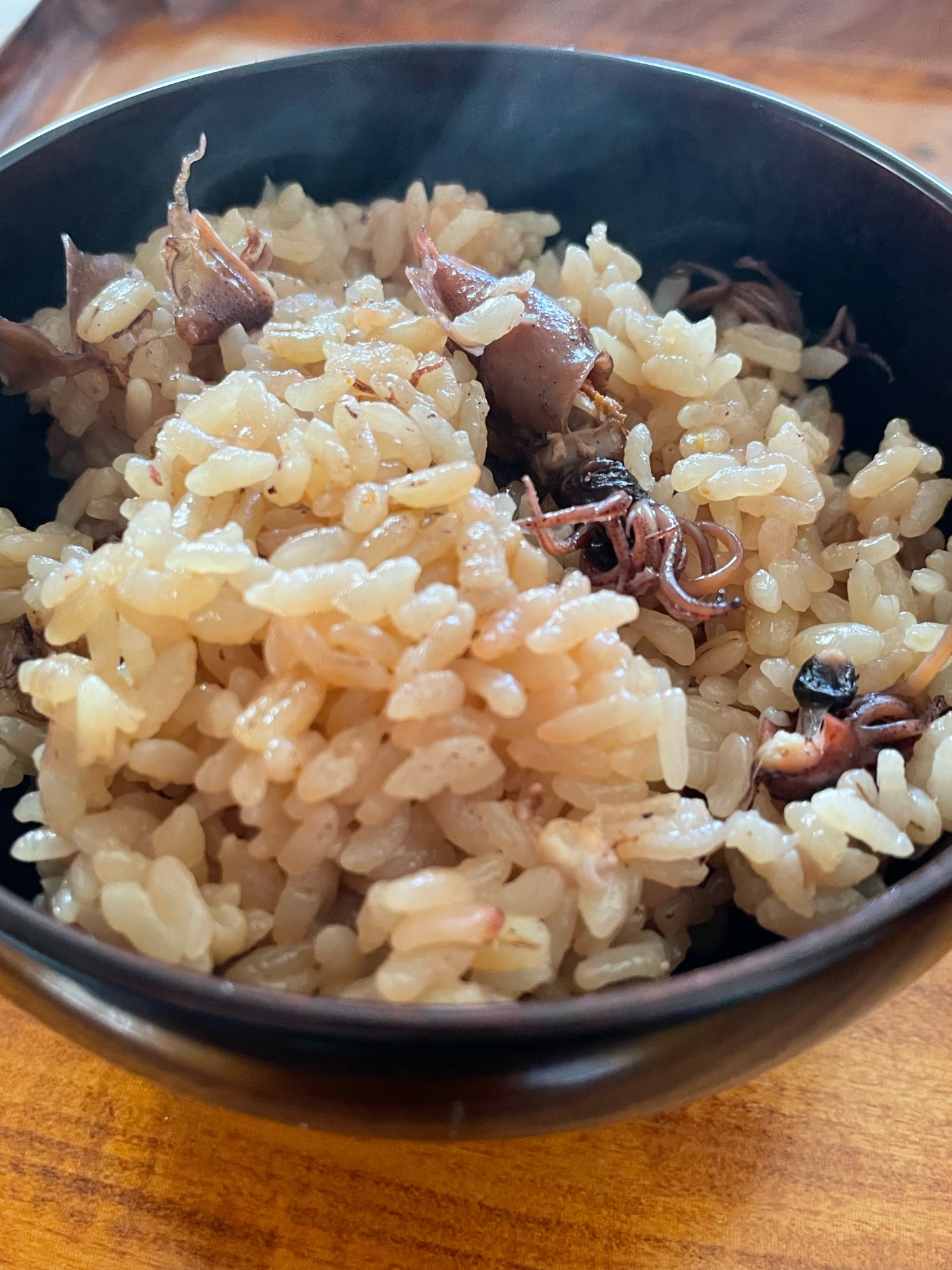 ホタルイカともち麦の炊き込みご飯