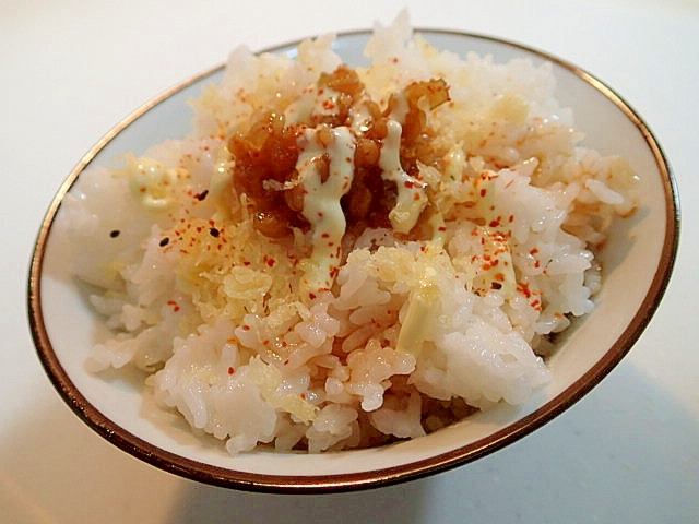 醤油マヨで　金山寺味噌と天かすのピリ辛ご飯