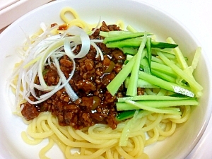 焼きそば麺で作ります☆本格的な四川ジャージャー麺♪