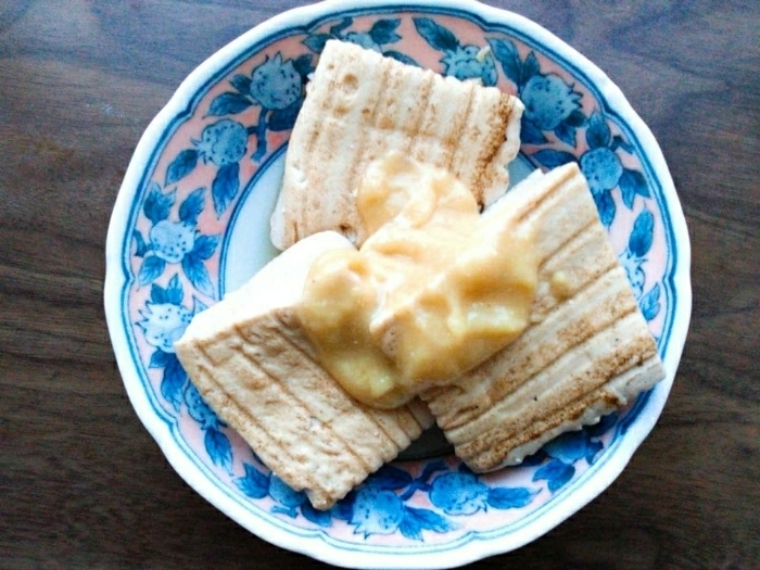 焼き豆腐の煮物　白味噌かけ