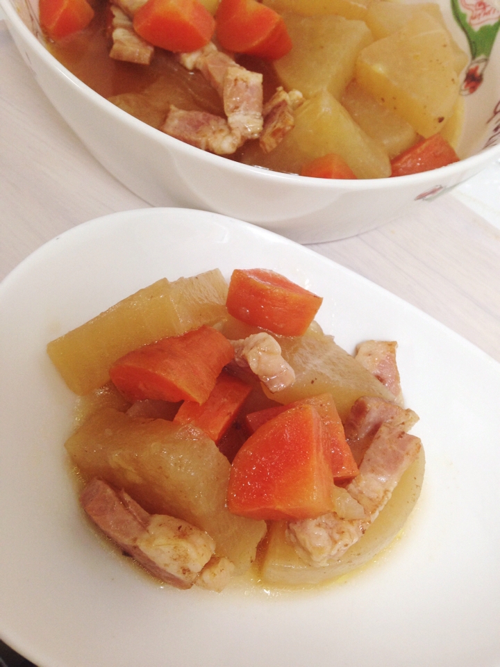 大根とベーコンの洋風煮物 レシピ 作り方 By まーちむ 楽天レシピ