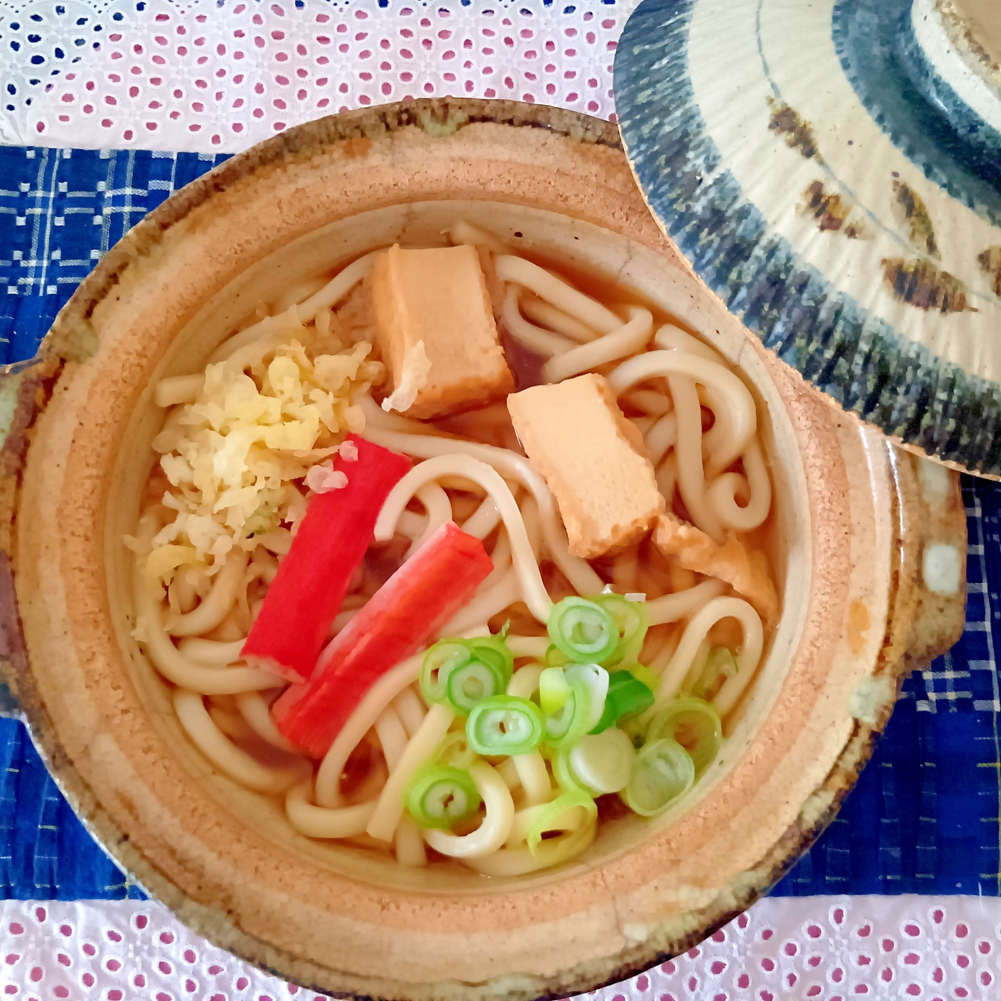 カニカマ鍋焼きうどん