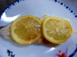カラスカレイのレモン焼き