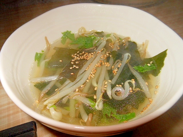 もやしとわかめのコンソメスープ レシピ 作り方 By アルプスの乙女 楽天レシピ もやしとわかめのコンソメスープ レシピ 作り方 By アルプスの乙女 楽天レシピ