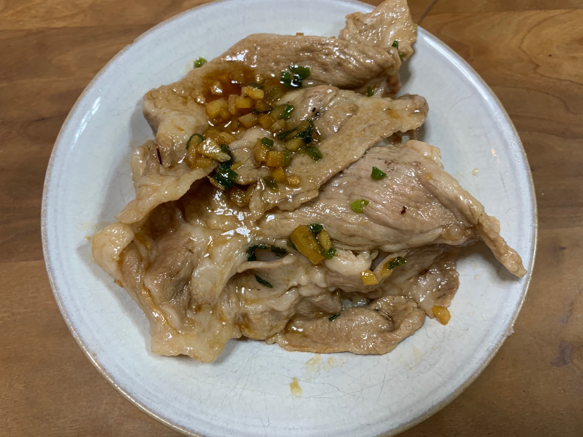 ドカンと生姜焼き丼