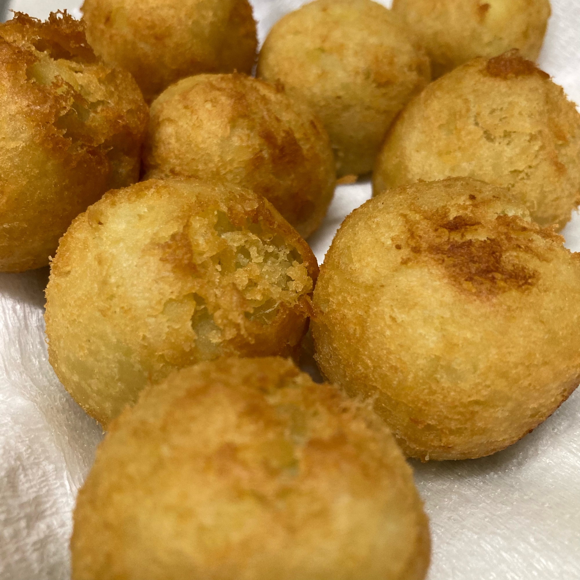 外カリッ！中もちっ！コロコロスイートポテト揚げ