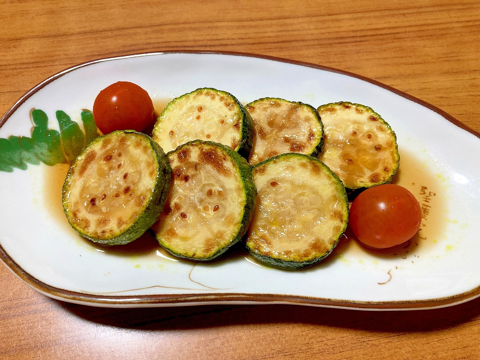 パクパク食べちゃう♡ズッキーニの焼き浸し