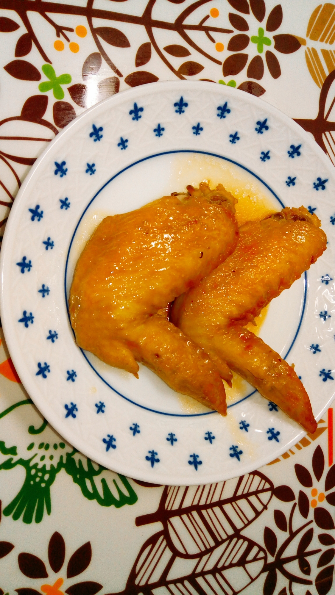 ご飯がススム！手間なし☆鶏手羽先の甘辛煮