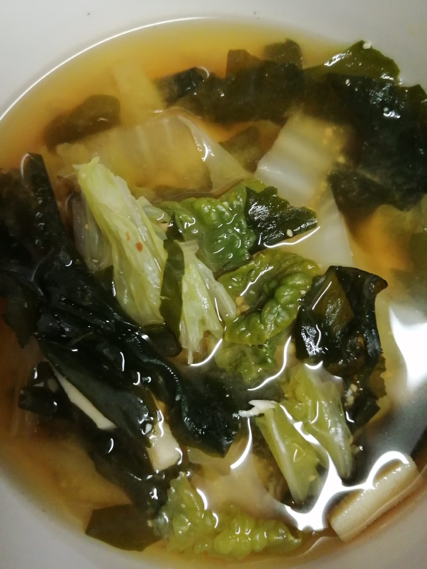 白菜と生わかめの中華スープ