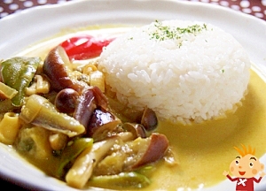 シーフードミックスの塩麹ココナツカレー