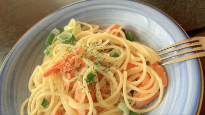 焼き鮭のペペロンチーノ