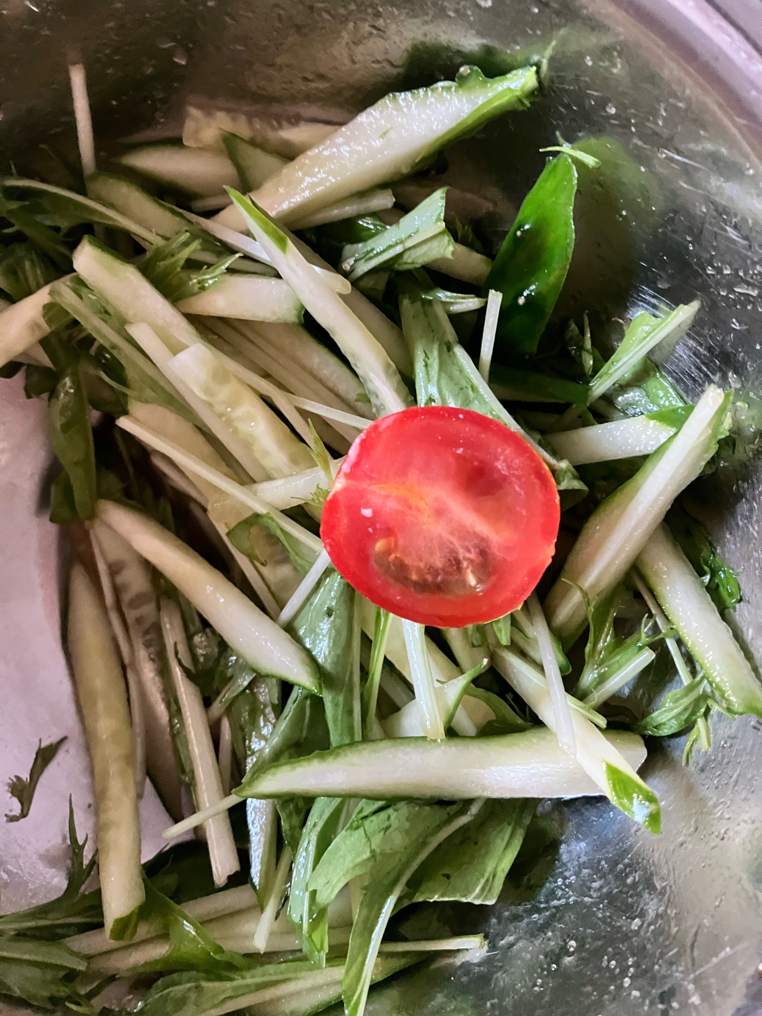 きゅうりと水菜のシャキシャキサラダ