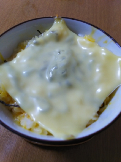 朝食に☆昆布入り卵かけチーズご飯