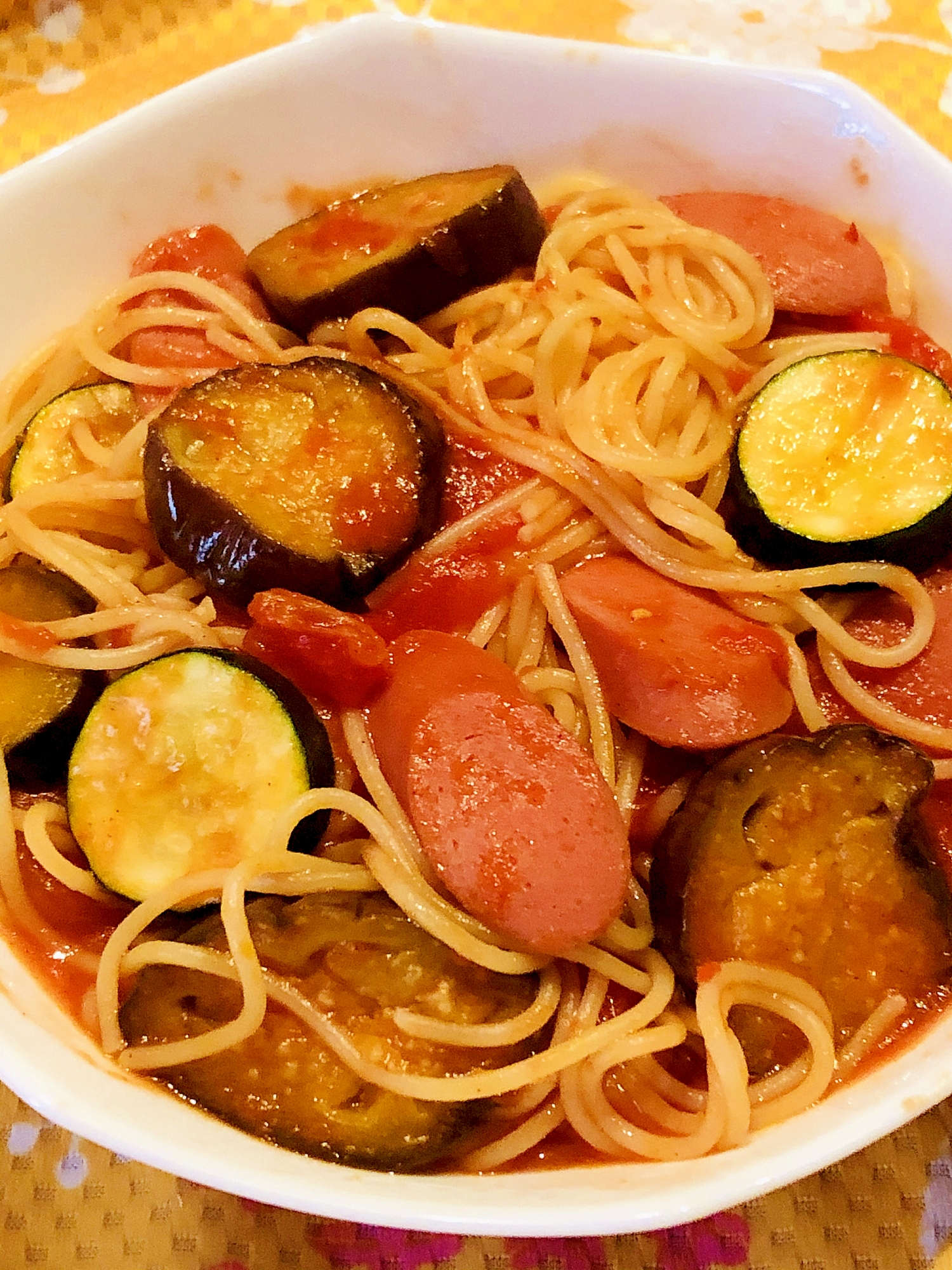 簡単ランチ なすとズッキーニのトマトパスタ レシピ 作り方 By Eina 楽天レシピ 簡単ランチ なすとズッキーニのトマトパスタ レシピ 作り方 By Eina 楽天レシピ