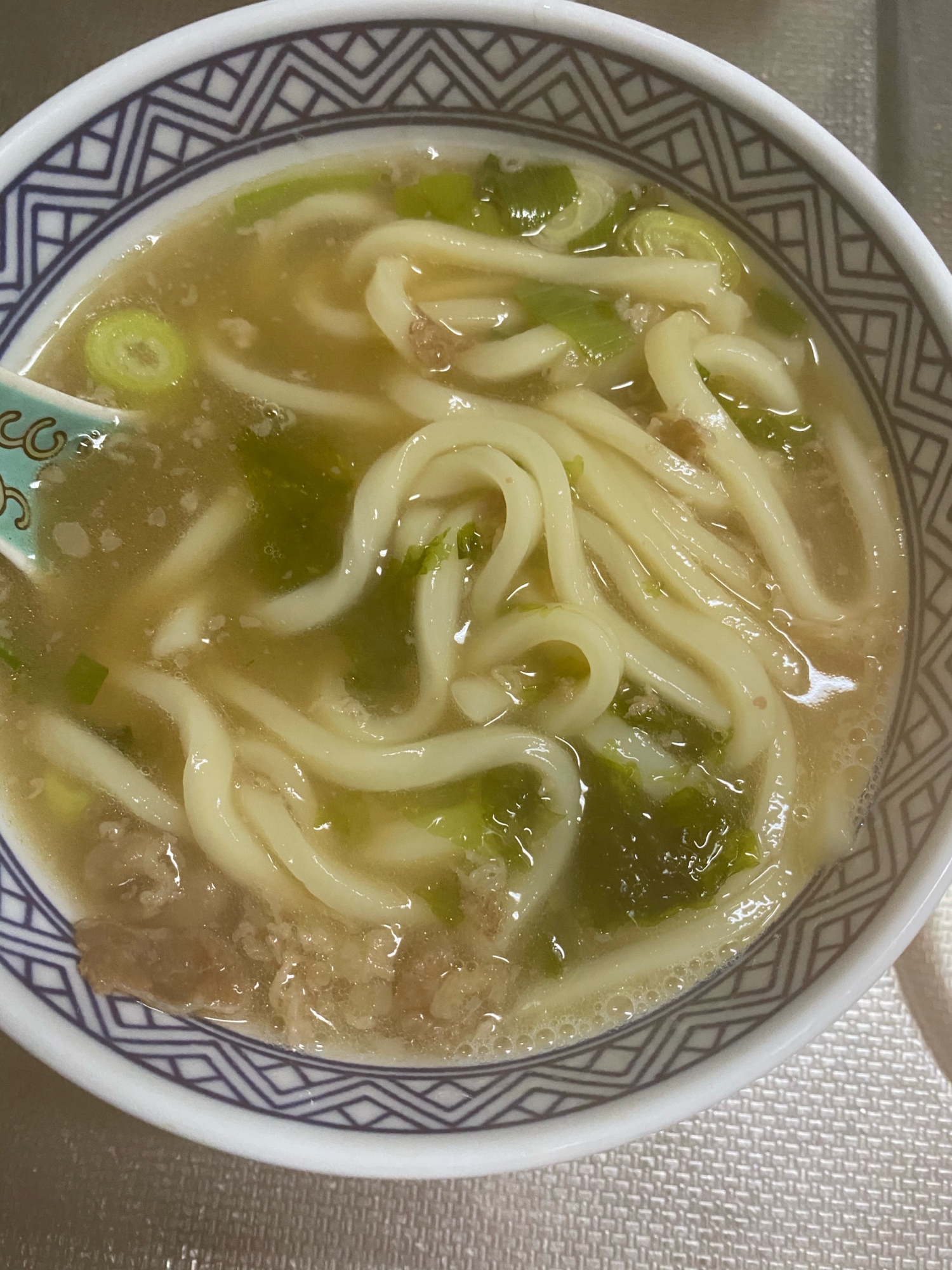 牛肉と青さうどん