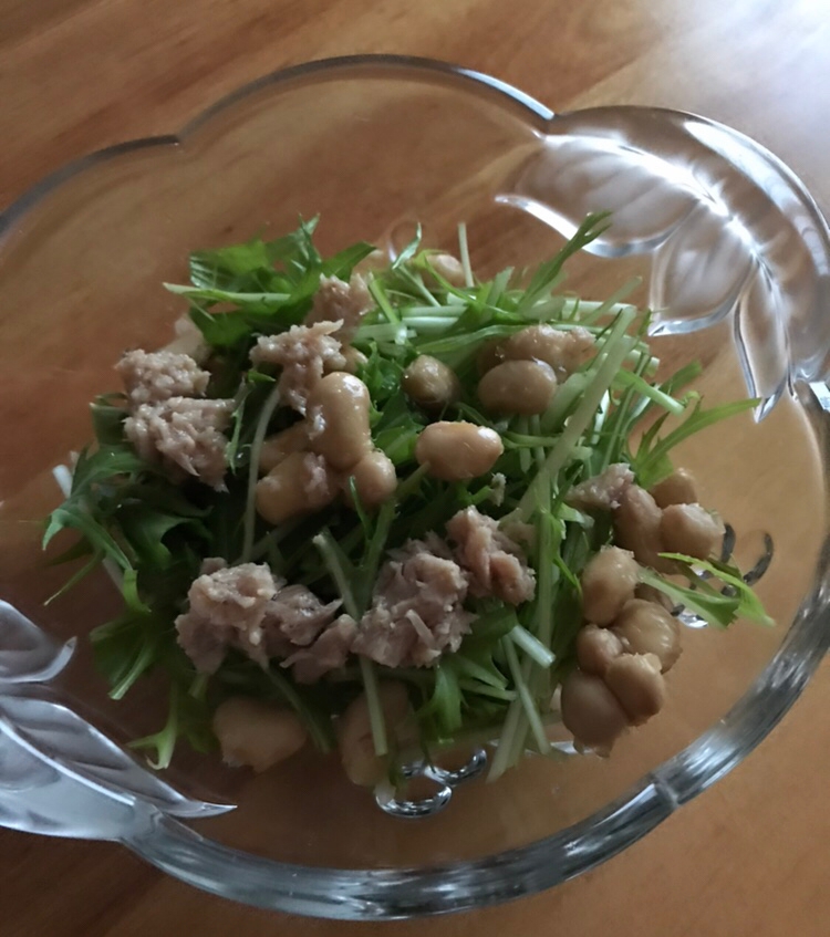 水菜と大豆、ツナのサラダ