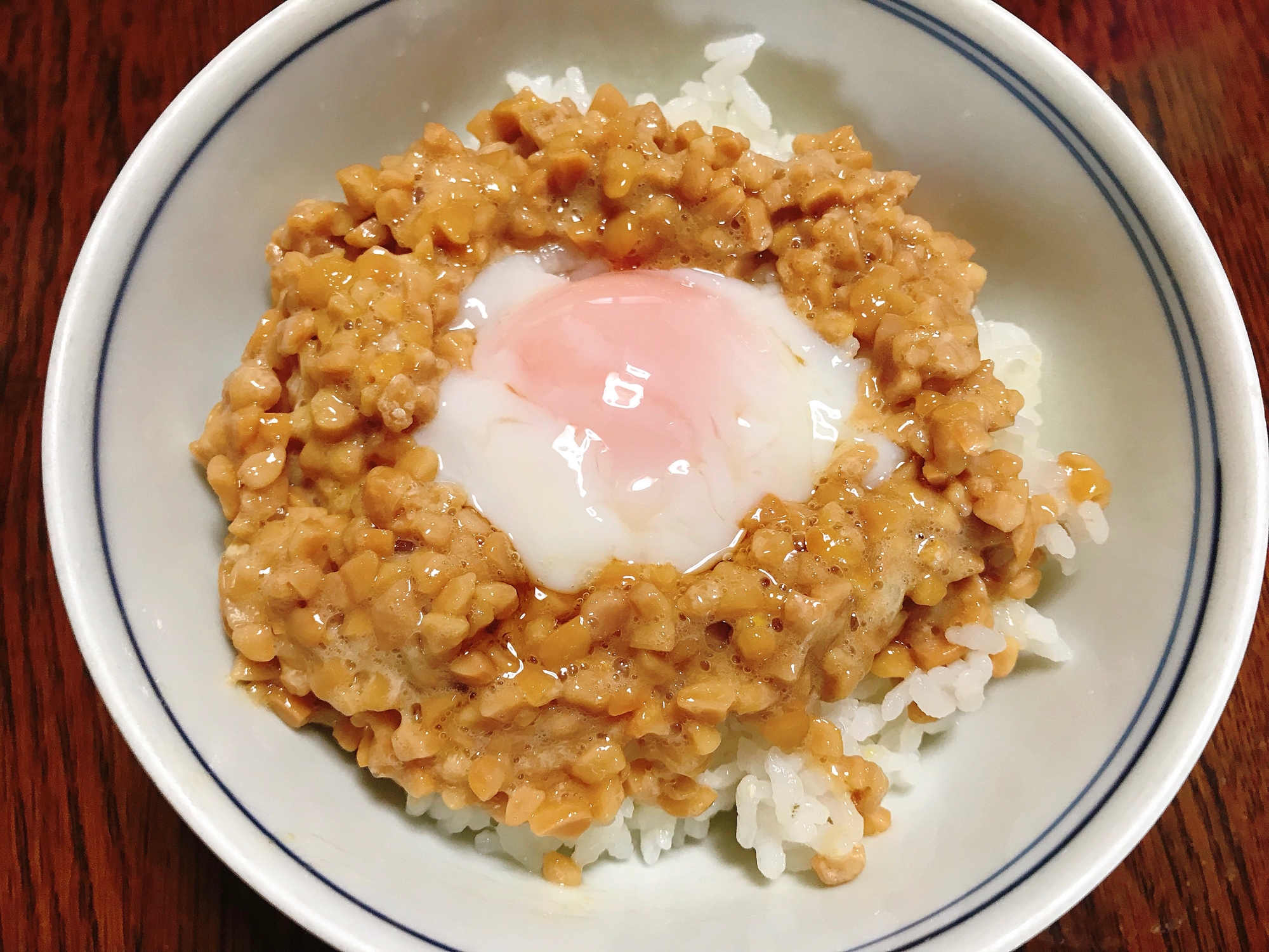 温泉たまご納豆ご飯