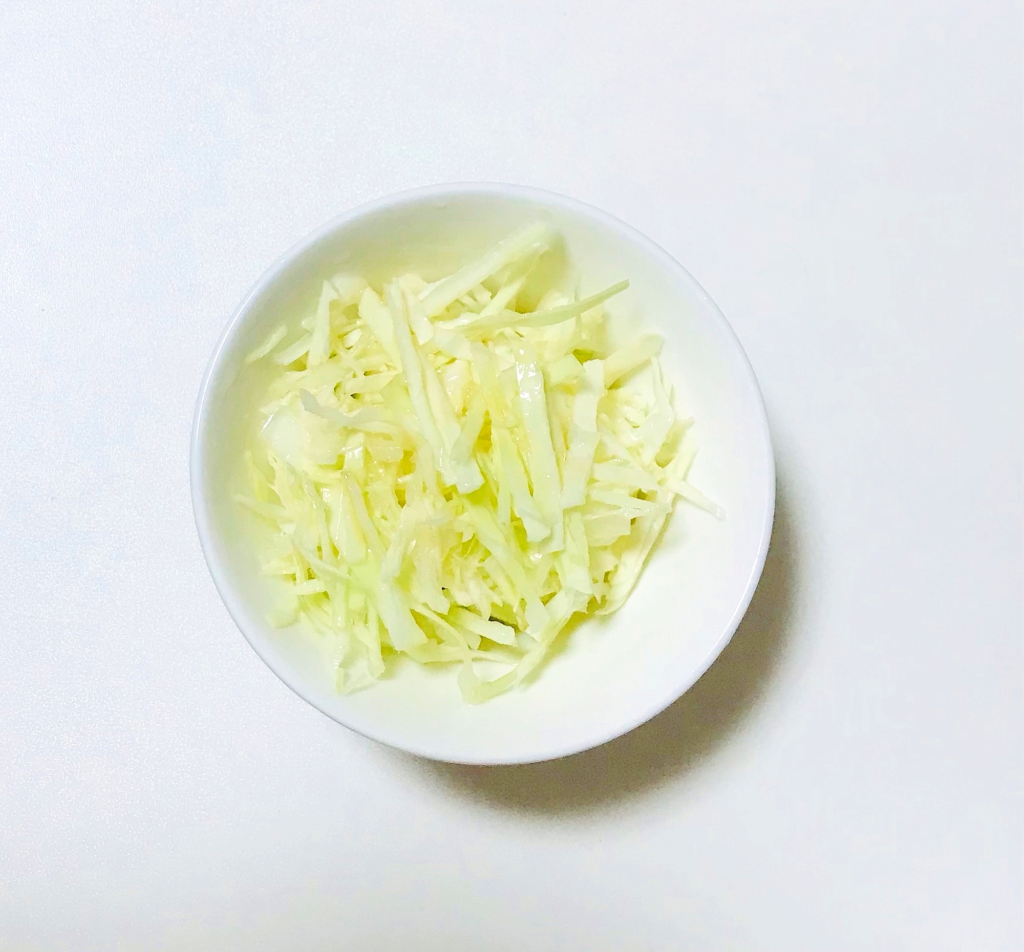カボス風味のキャベツサラダ