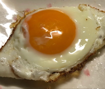 バターで作る♪風味豊かな目玉焼き