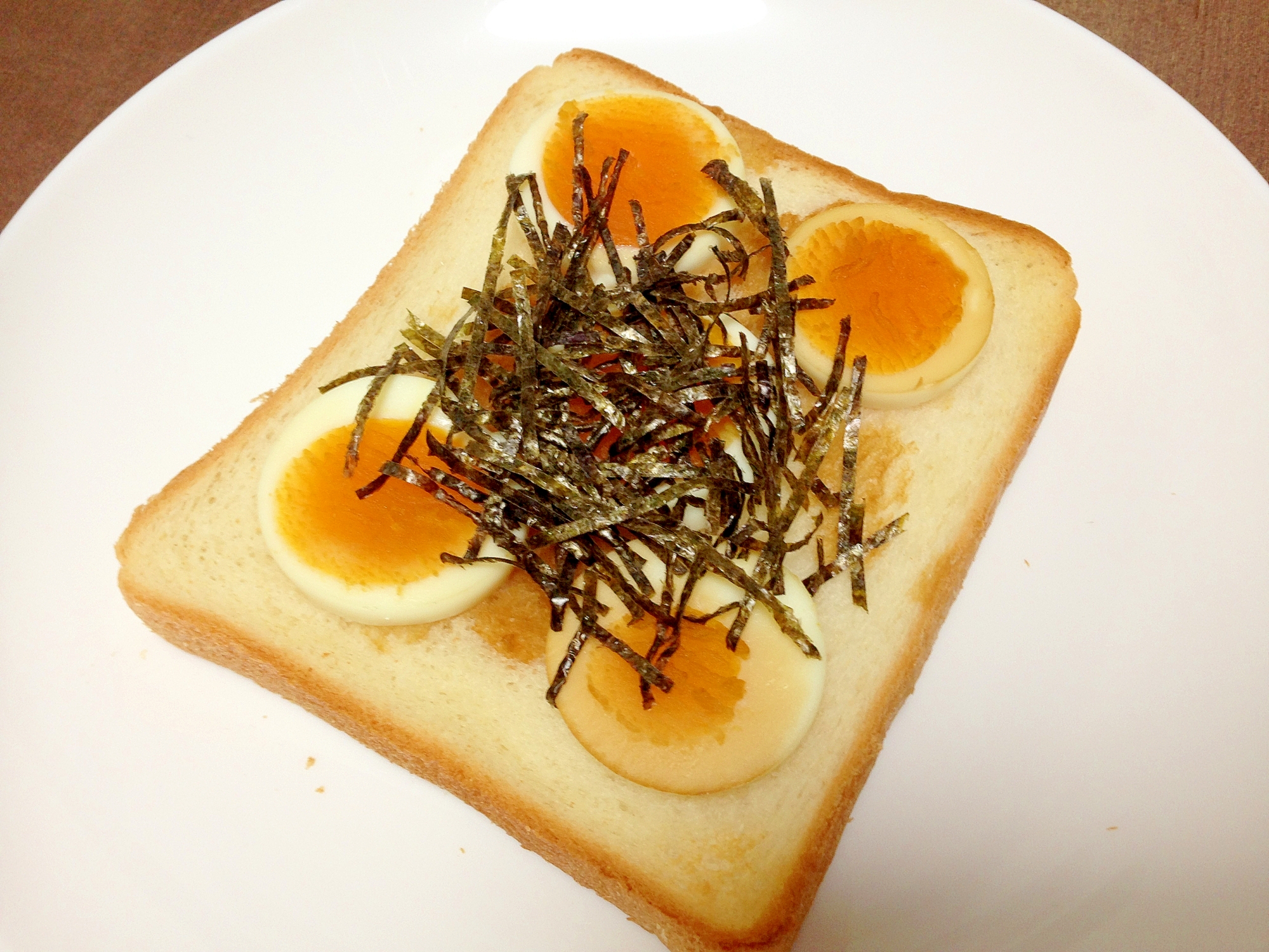 朝食に☆ゆで卵の和風トースト