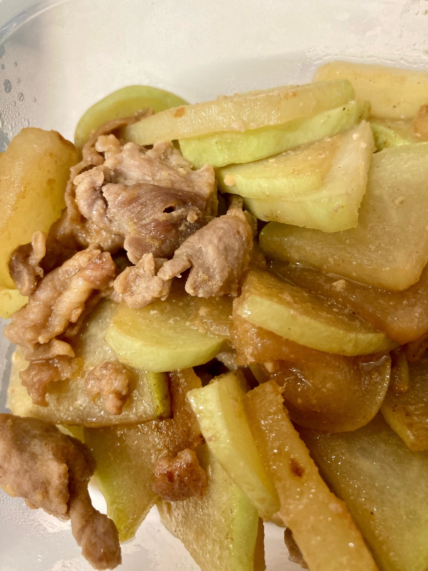 はやとウリと豚肉の味噌炒め