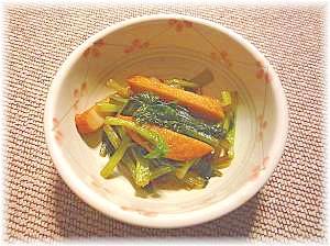 和食の定番でもう１品！小松菜とさつま揚げの煮びたし