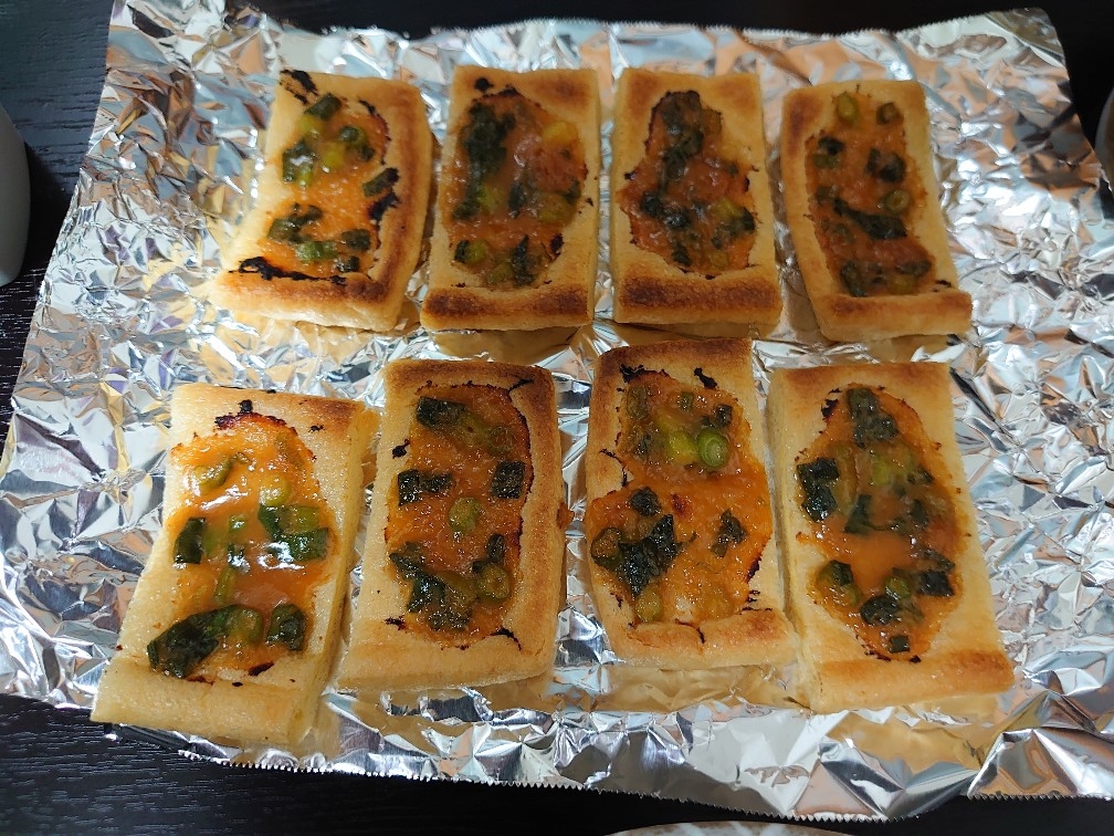 魚焼きグリルで作る油揚げのねぎ味噌焼き レシピ 作り方 By チーズケーキ Yb 楽天レシピ