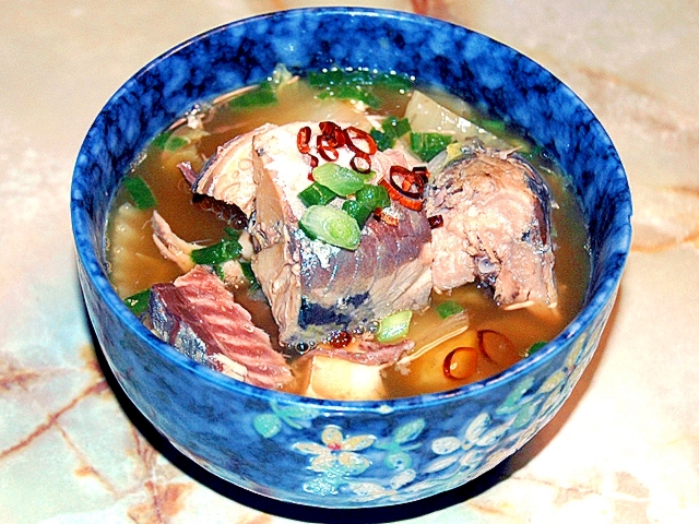 鯖の水煮缶アレンジ！白菜と鯖水煮のシンプル煮物♪