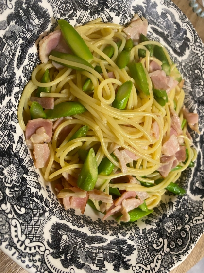 うまい！　ベーコンとアスパラのパスタ