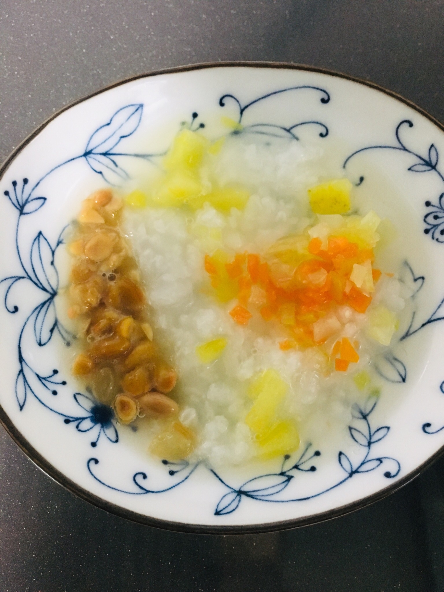 ⁑離乳食 モグモグ期⁑納豆の野菜たっぷり粥
