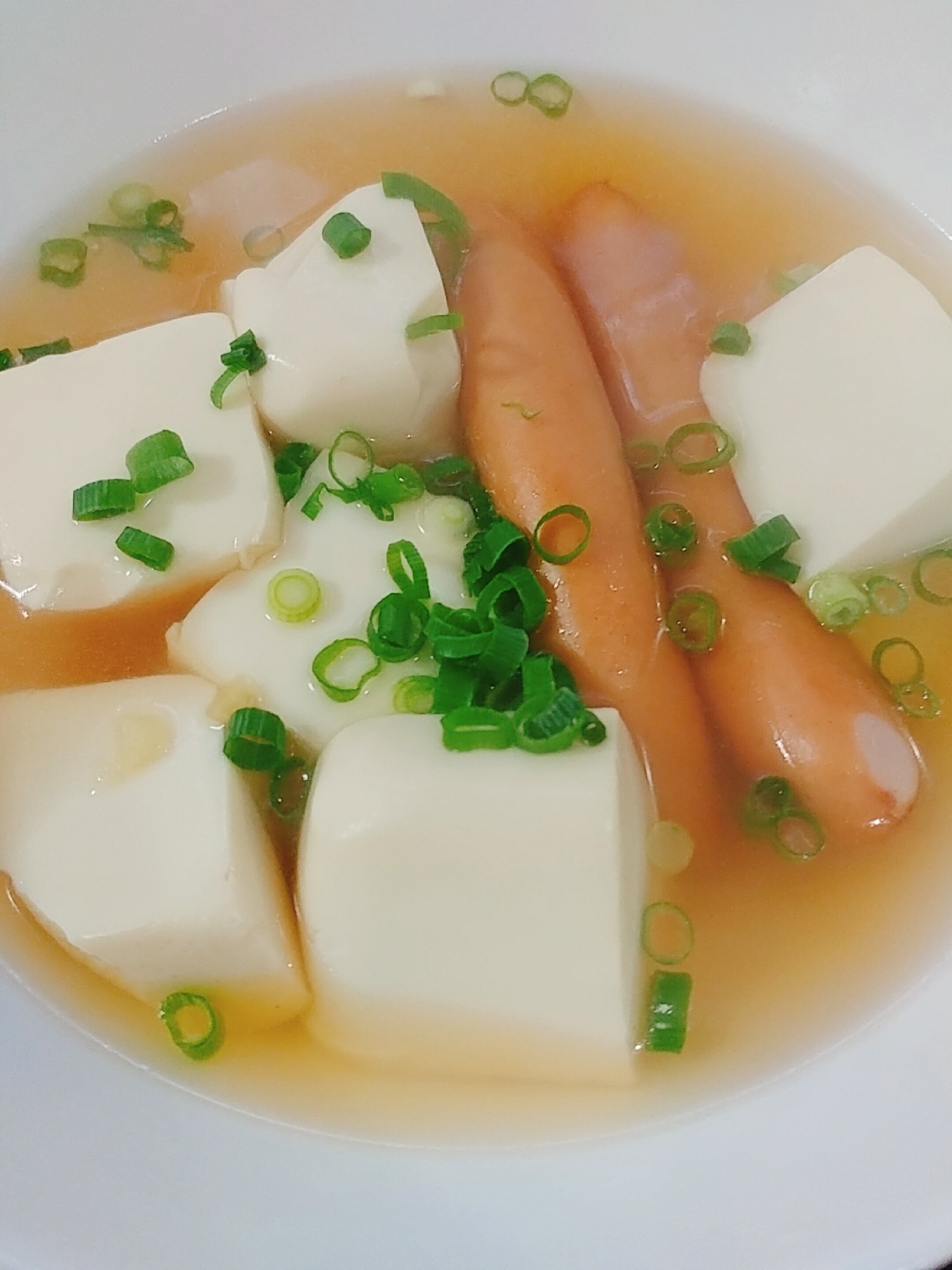 生姜香る☆ウインナーと豆腐の中華風スープ