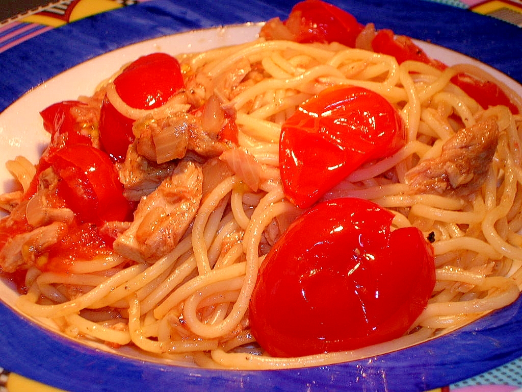 旬のトマトで♪ツナトマトスパゲッティ