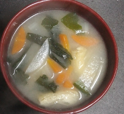 こんばんは〜寒い日に温かいお味噌汁でほっこり(*^^*)レシピありがとうございました。