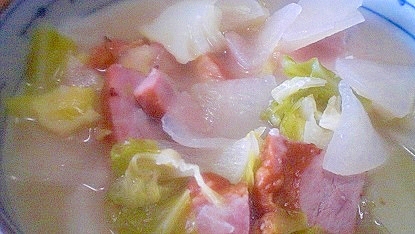 大根とキャベツ ベーコンのトロトロ煮 レシピ 作り方 By ひろりん１１０６ 楽天レシピ