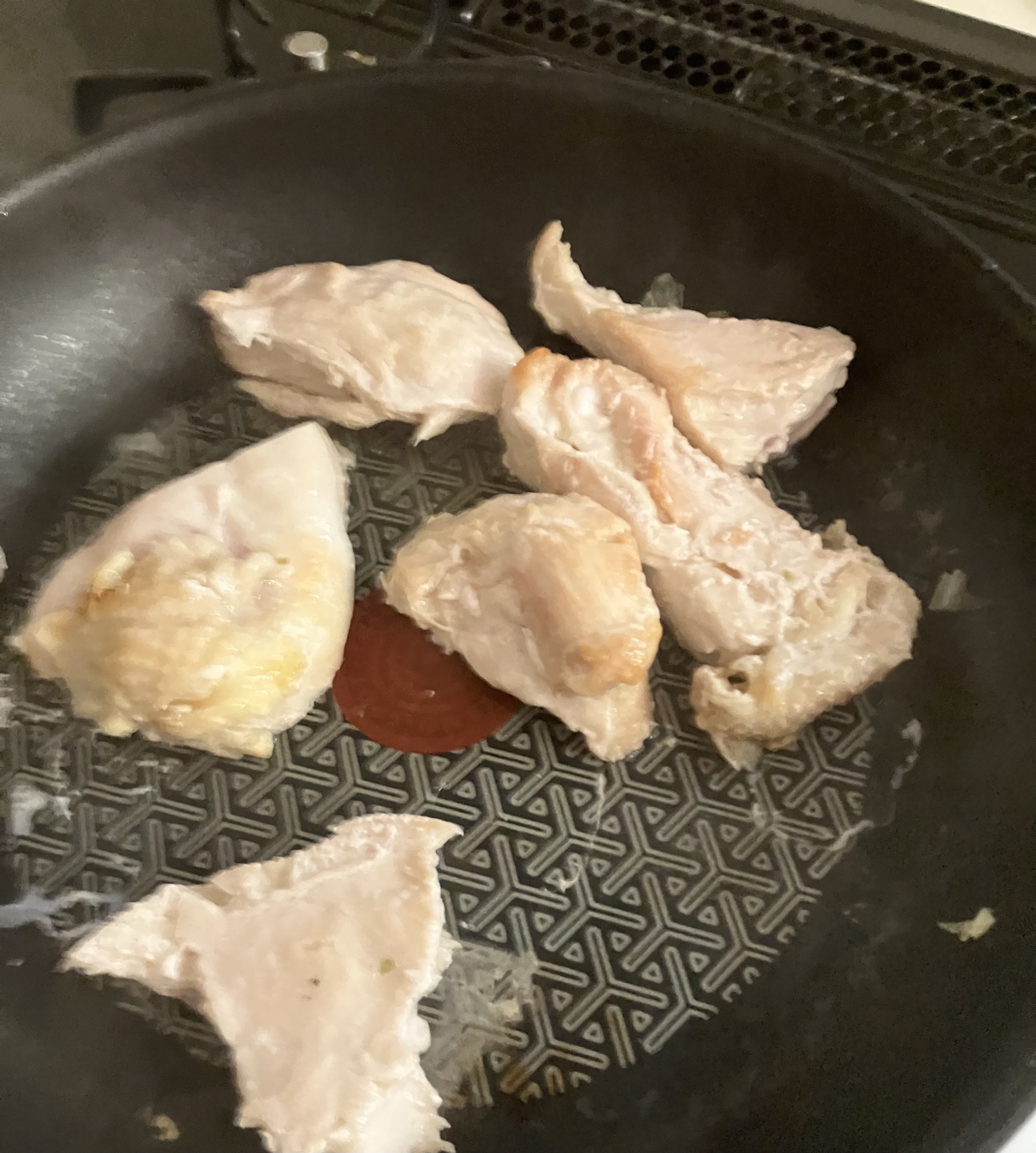 鶏胸肉の簡単生姜バター炒め