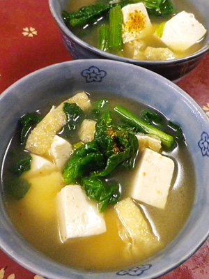 ホウレン草豆腐の味噌汁