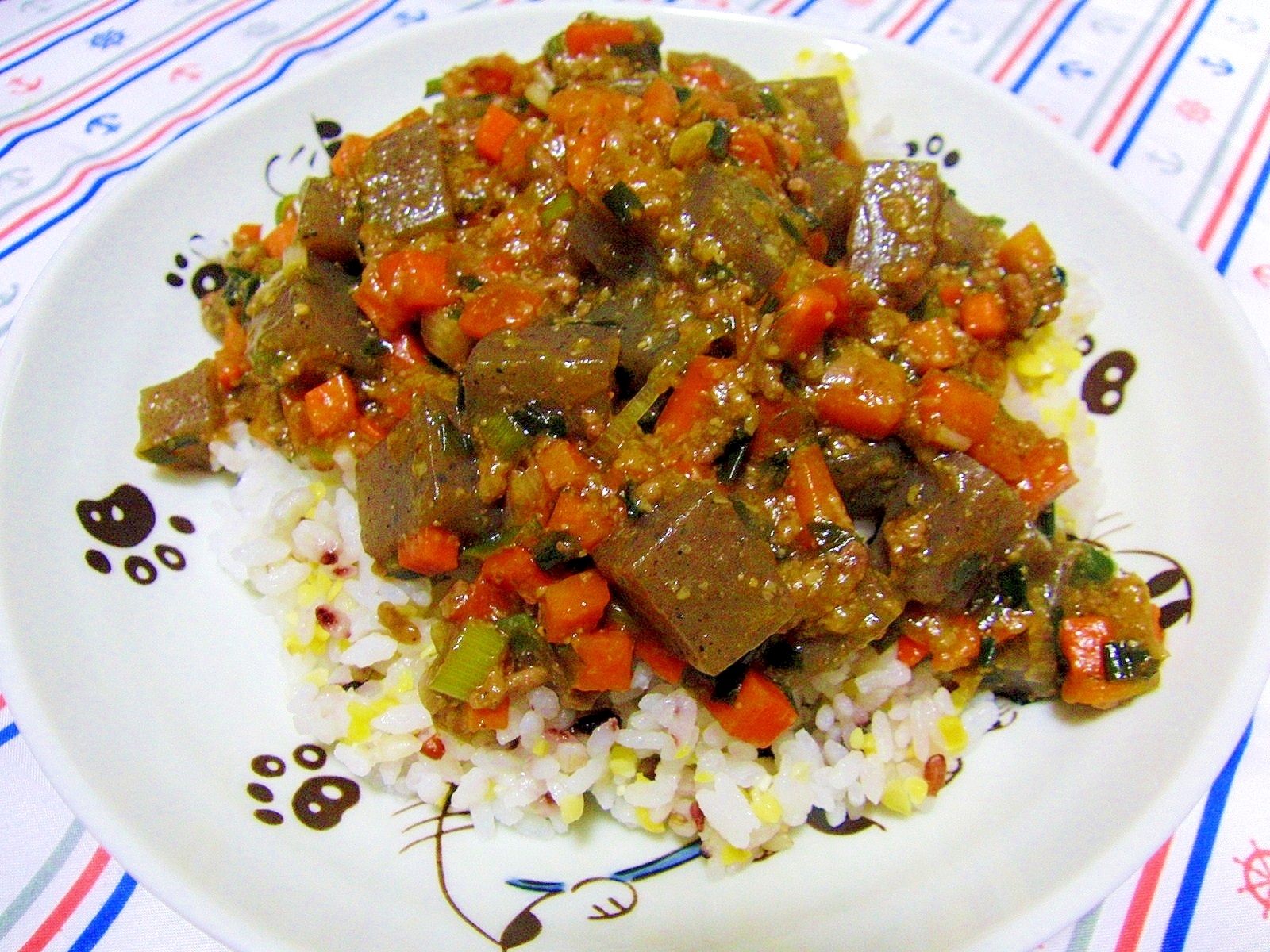 万能肉味噌で超簡単でヘルシー！麻婆風蒟蒻飯