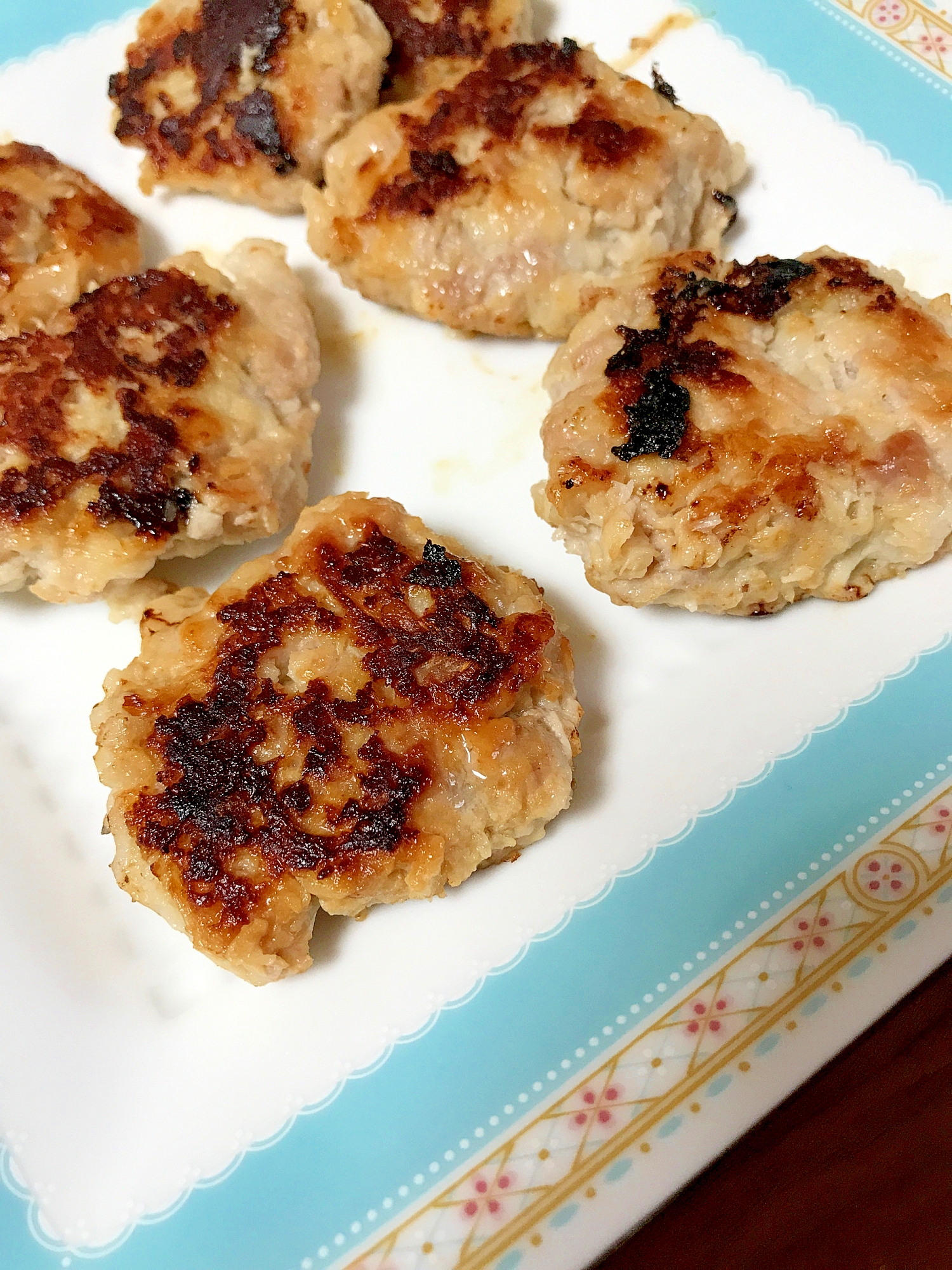 豚切り落とし肉で作るハンバーグ～玉ねぎ・えのき入り