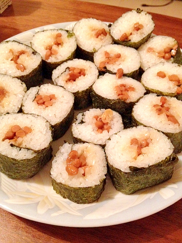 ガリ入り納豆巻 レシピ 作り方 By みゅうしろ 楽天レシピ